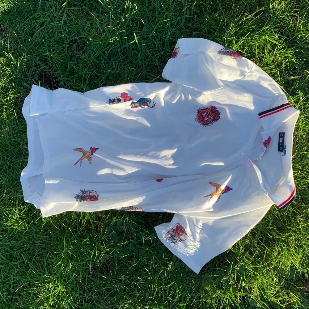 Short-Sleeve Fun Printed White Shirt